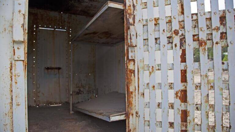 牢房内华达贝尔蒙特雷竞技体育app