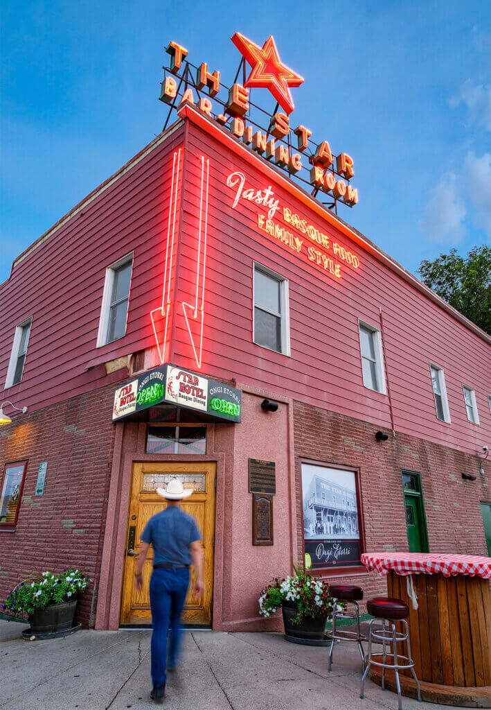 巴斯克星级酒店公寓